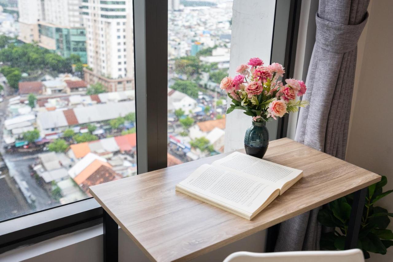 Chau Apartments - Infinity Pool- Ben Thanh Ho-Chi-Minh-Stadt Exterior foto