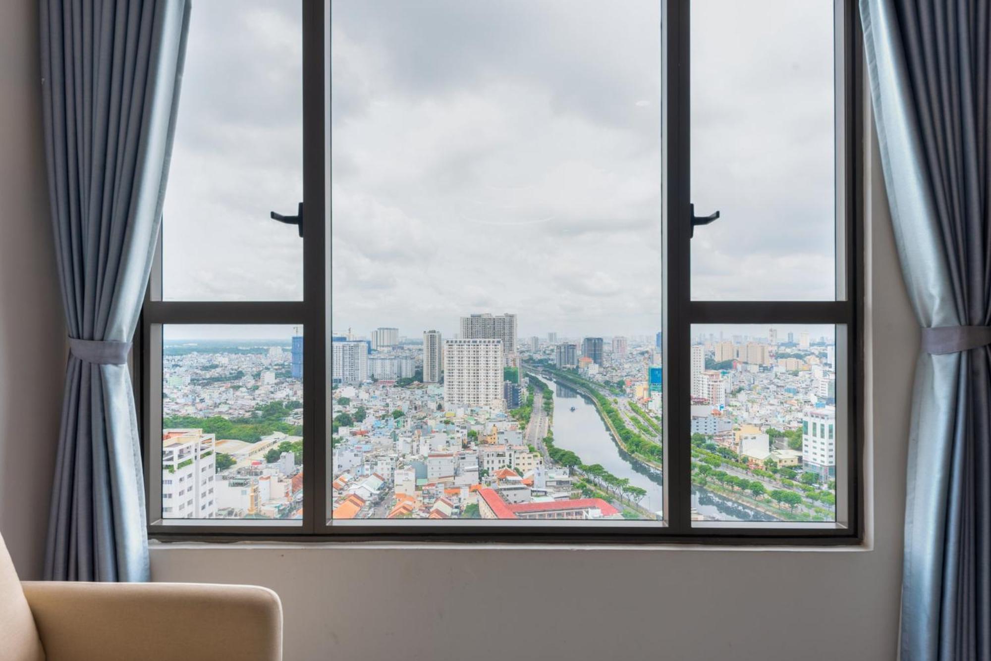 Chau Apartments - Infinity Pool- Ben Thanh Ho-Chi-Minh-Stadt Exterior foto